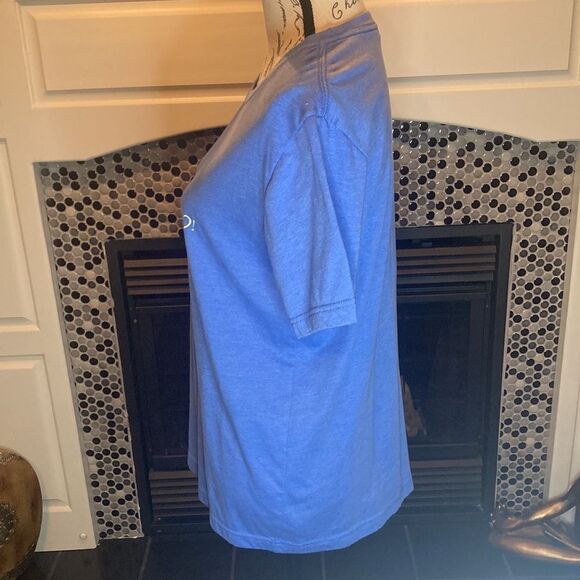 Bella Canvas blue short sleeve T-shirt, size medium, excellent used condition - Picture 4 of 8